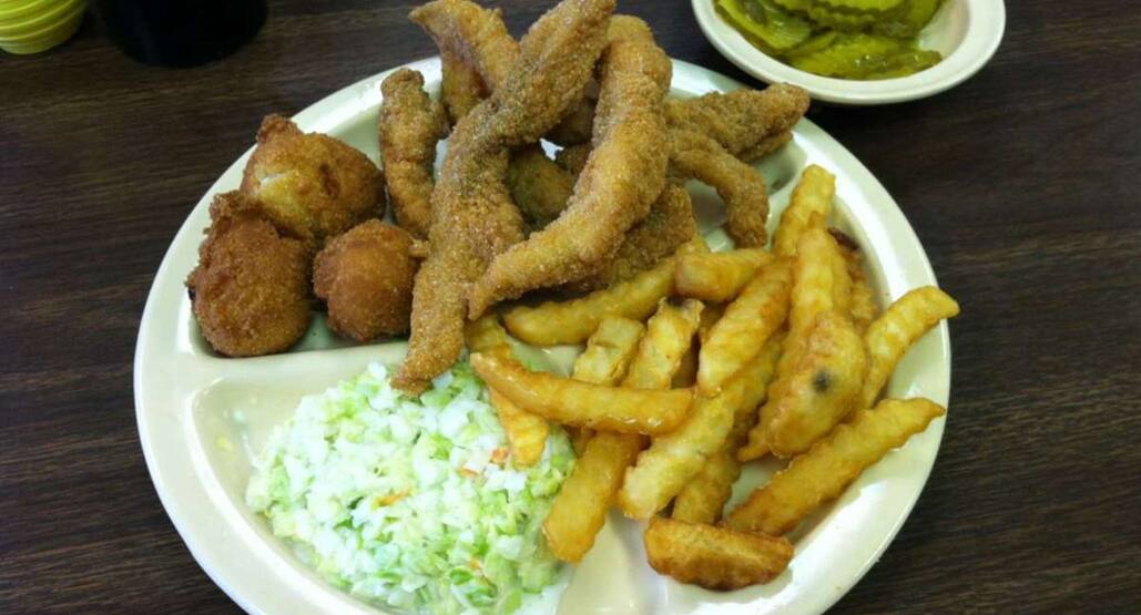 The Hook Catfish Restaurant Jacksonville Little Rock